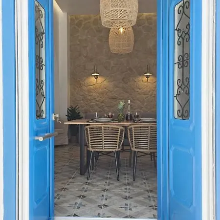 Apartment Aragma Adamantas (Milos)