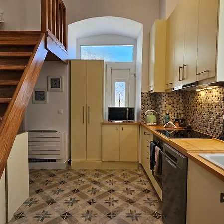 Aragma Apartment Adamantas (Milos)