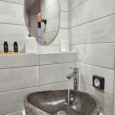 Apartment Aragma Adamantas (Milos)